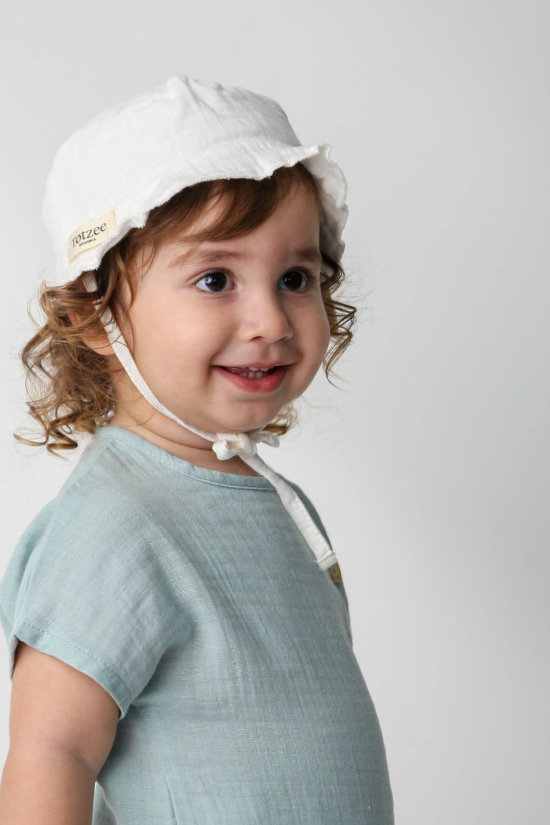 Totzee; Müslin Bucket Bağcıklı Şapka Ekru; Muslin Bucket Lace Up Hat Ecru