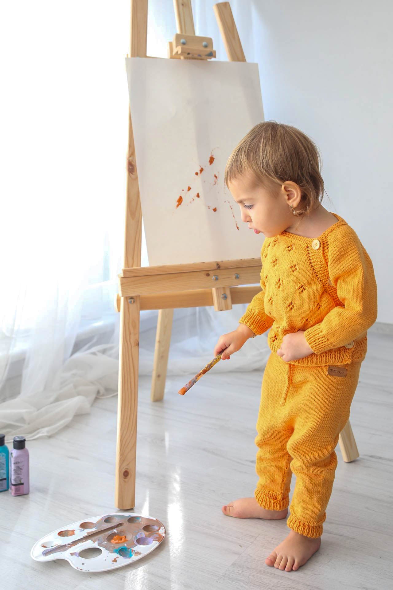 Totzee; Organik El Örgüsü Yandan Düğmeli Hırka Kavuniçi; Organic Hand-Knitted Side-Buttoned Cardigan Pale Orange