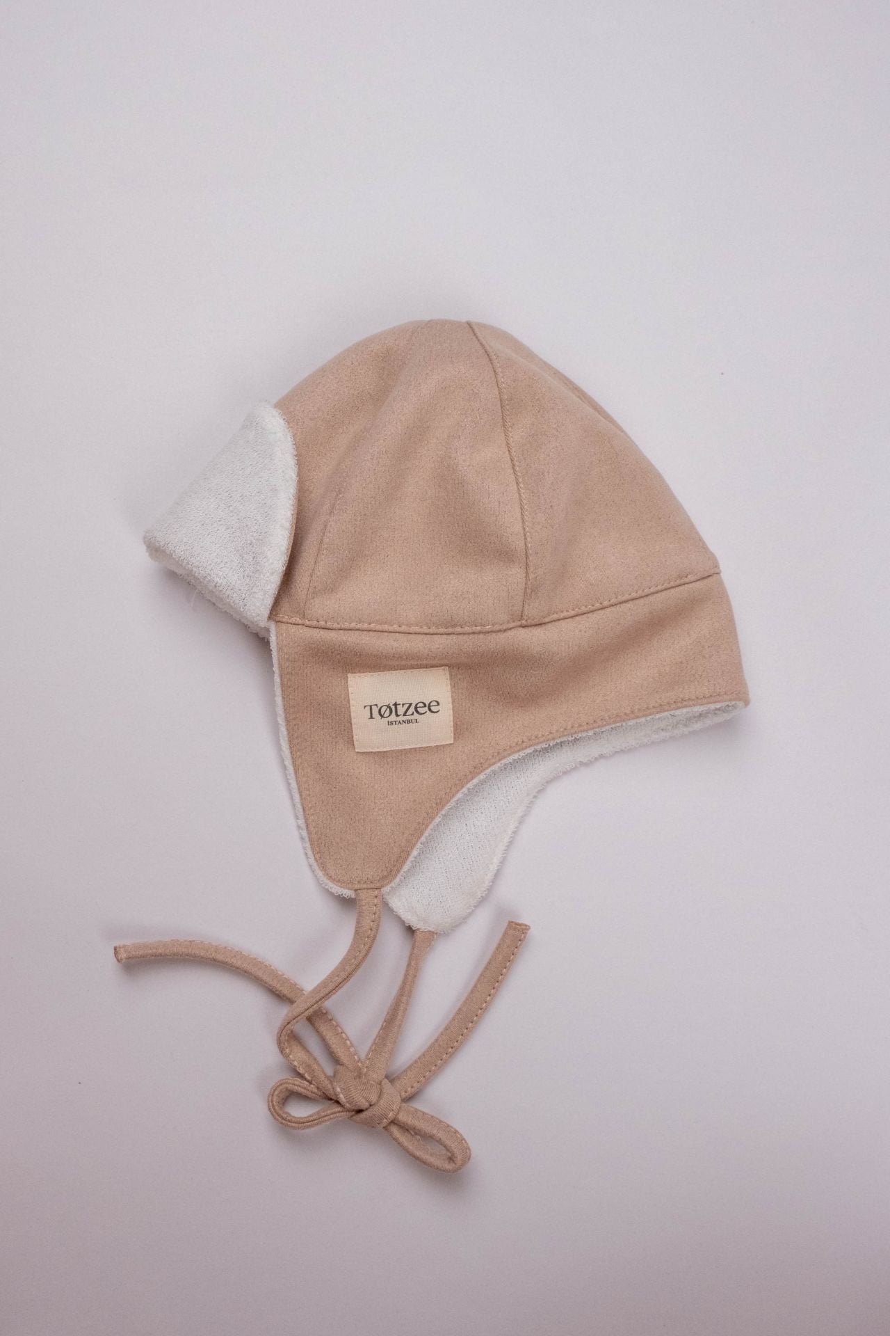 Totzee; Scuba Süet Kulaklı Şapka Latte; Scuba Suede Earflap Hat Lattle