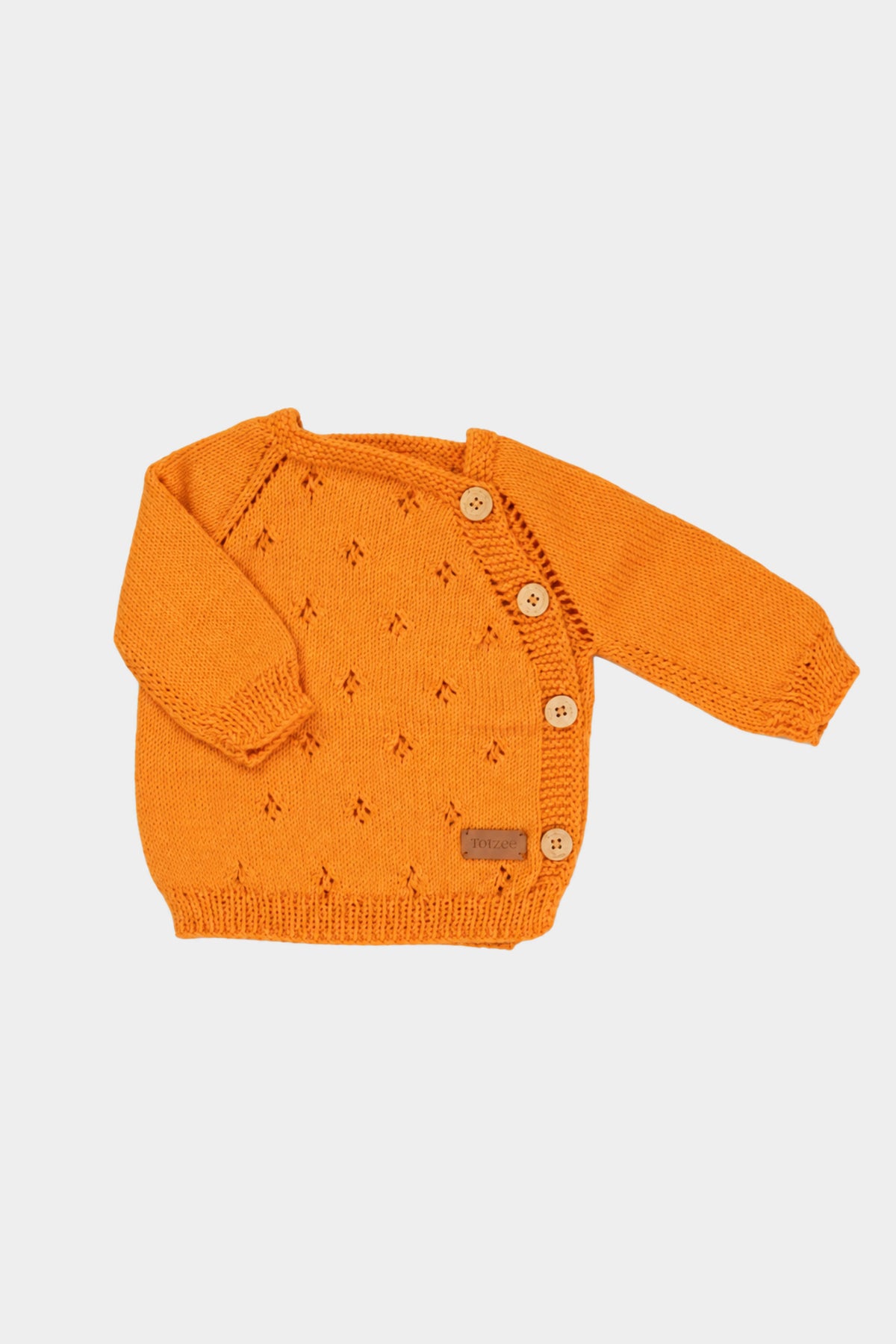 Totzee; Organik El Örgüsü Yandan Düğmeli Hırka Kavuniçi; Organic Hand-Knitted Side-Buttoned Cardigan Pale Orange