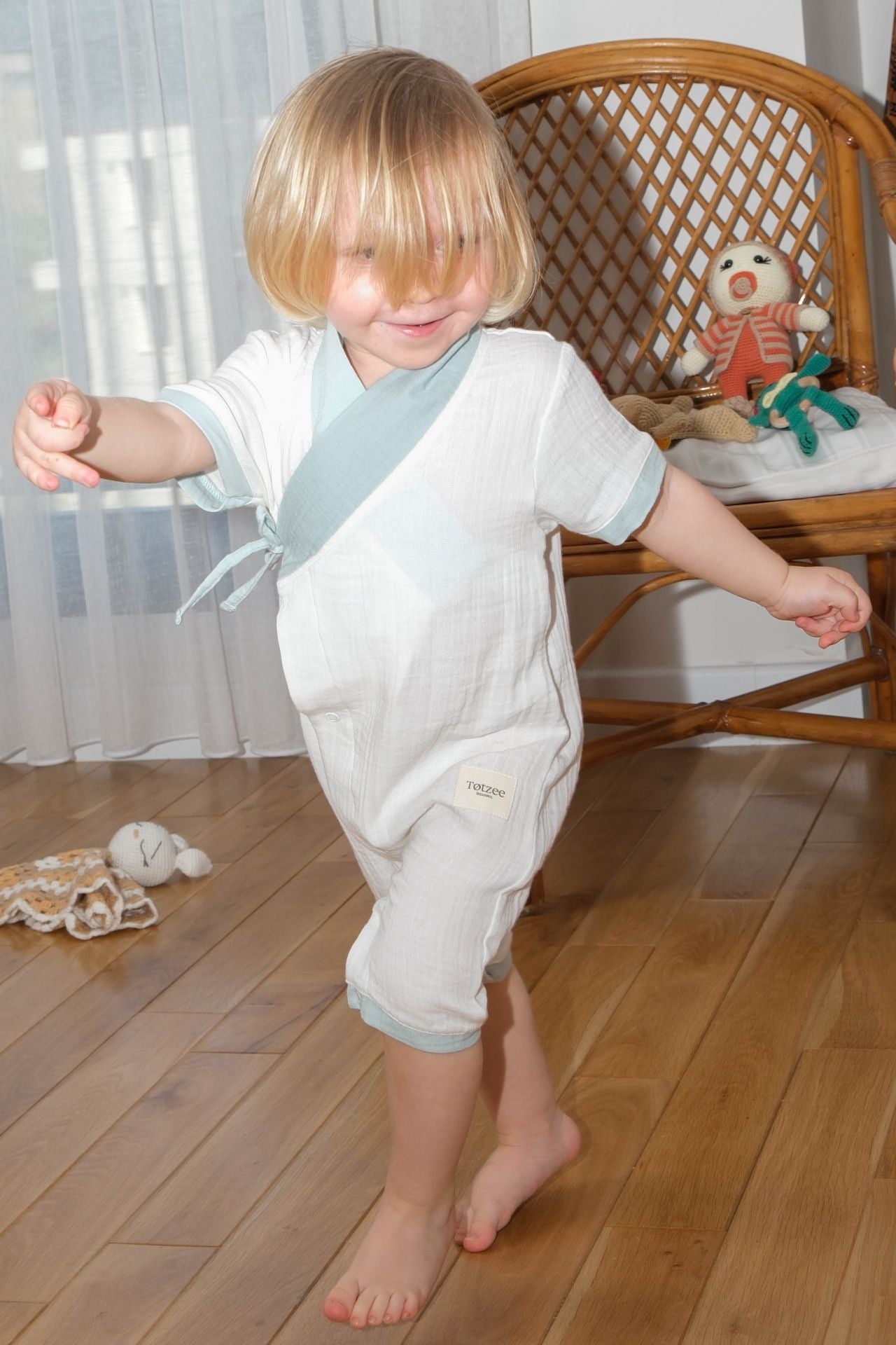 Totzee; Müslin Uzun Kimono Tulum Ekru & Camgöbeği; Muslin Long Kimono Jumpsuit Ecru & Cyan