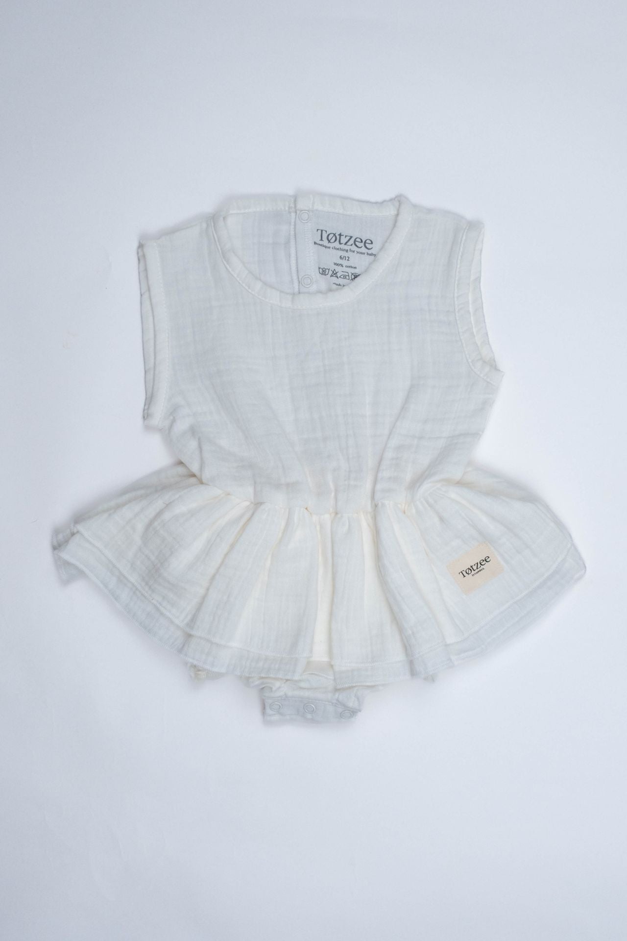 Totzee; Müsln Alttan Çıtçıtlı Fırfırlı Elbise Ekru; Muslin Ruffle Baby Girl Romper Dress Ecru