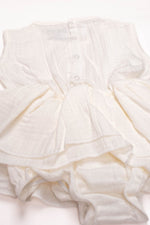 Totzee; Müslin Alttan Çıtçıtlı Fırfırlı Elbise Ekru; Muslin Ruffle Baby Girl Romper Dress Ecru