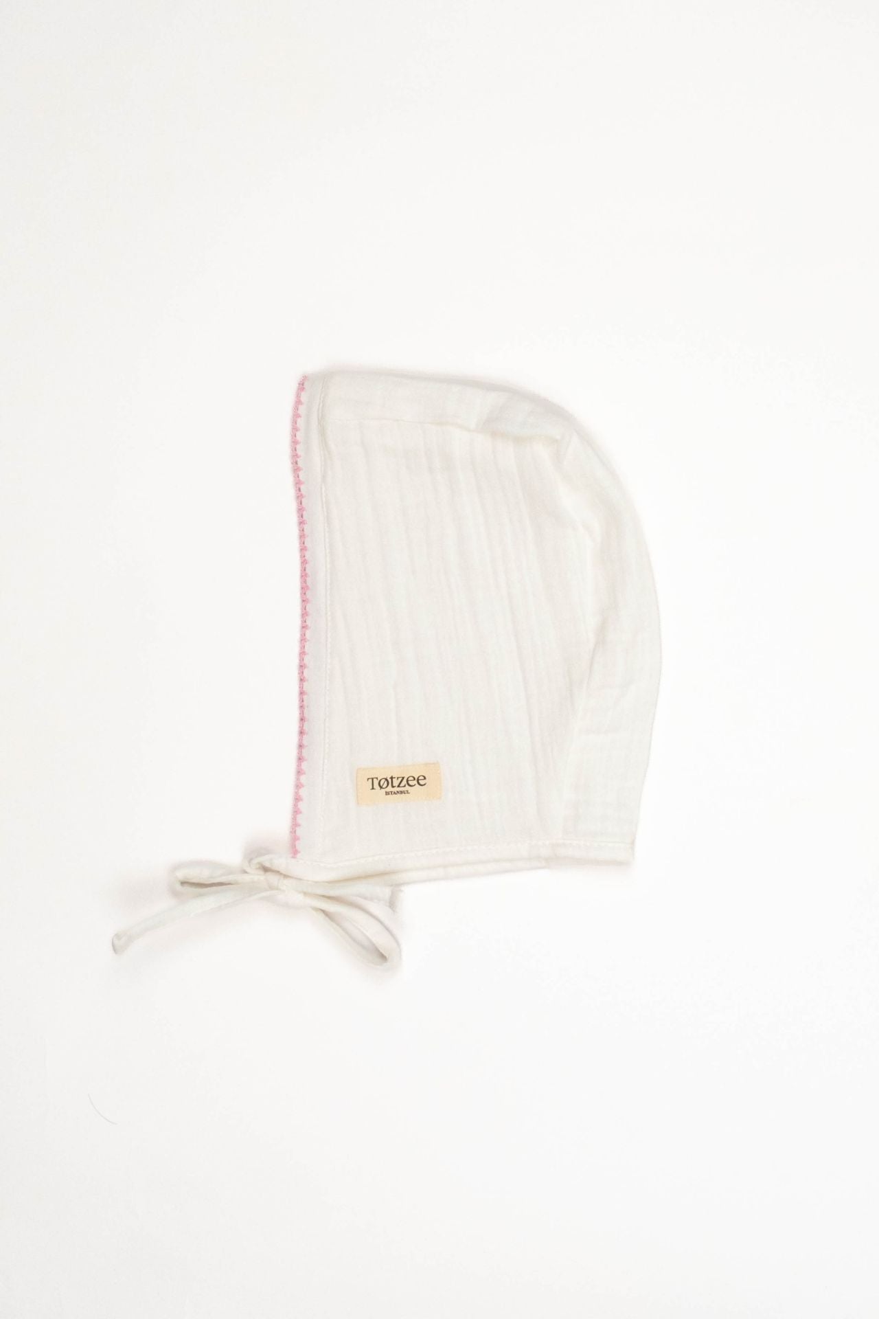 Totzee; Müslin Yenidoğan Pembe Kroşeta Detaylı Bonesi Ekru; Newborn Muslin Pink Crochet Detail Bonnet