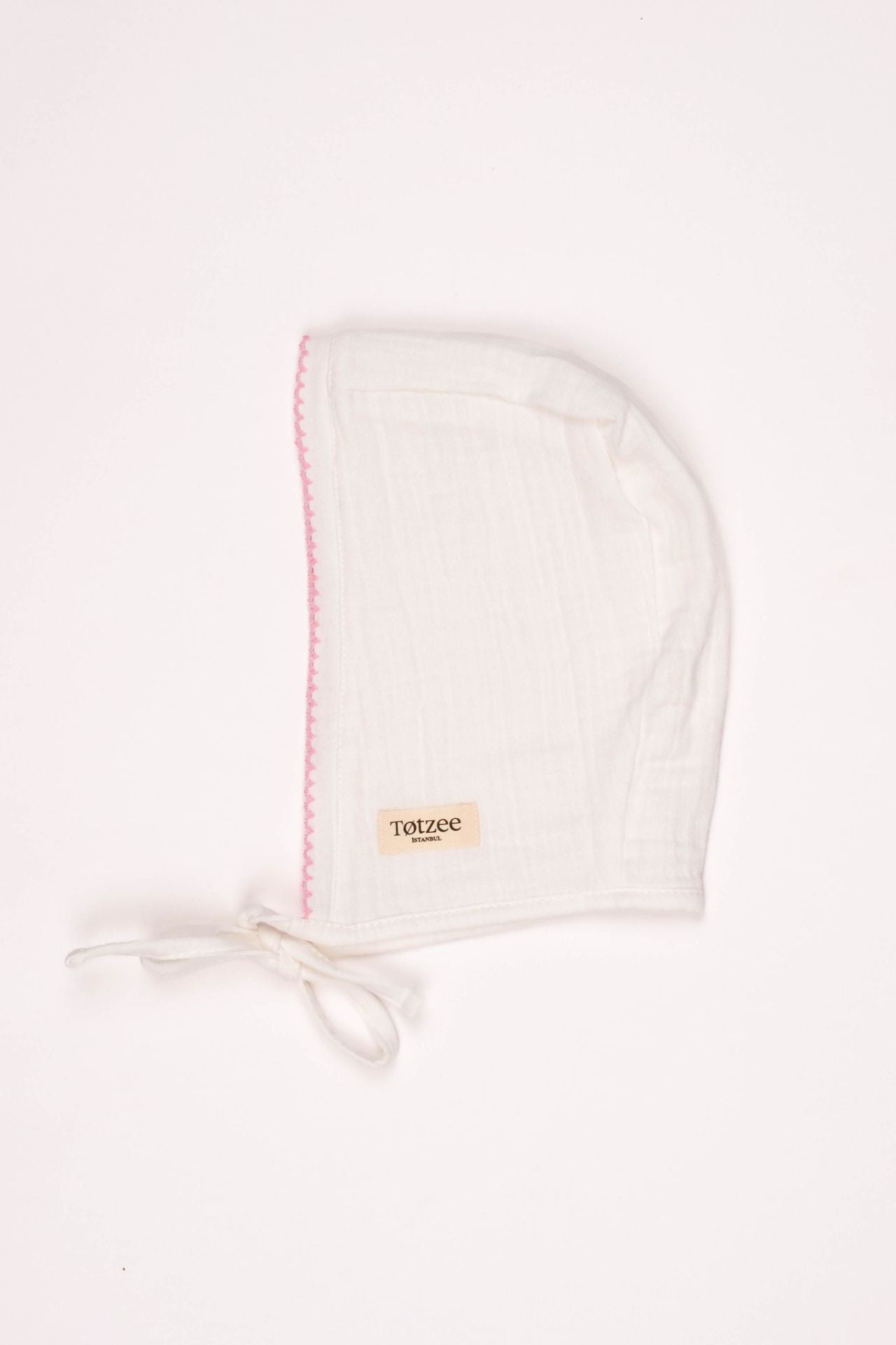 Totzee; Müslin Yenidoğan Pembe Kroşeta Detaylı Bonesi Ekru; Newborn Muslin Pink Crochet Detail Bonnet